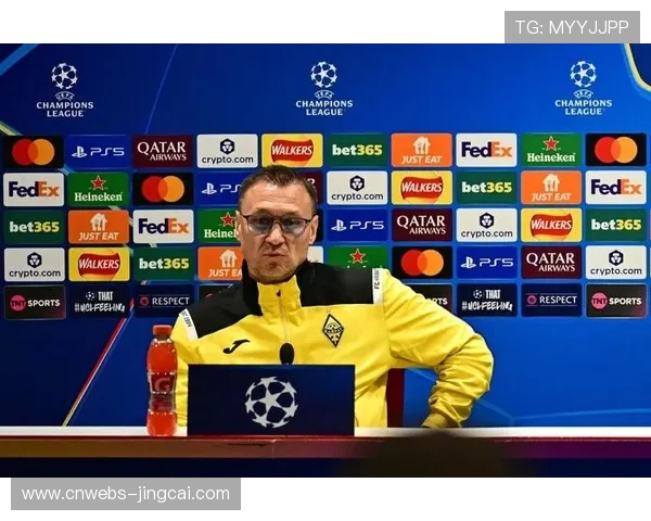 凯拉特本土球员乌拉兹巴赫京换人调整，七人同时登场